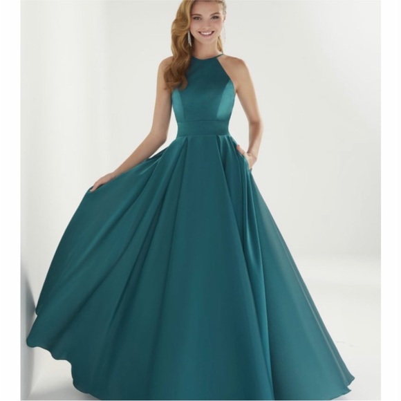 NEW CHRISTINA WU SZ 18 TEAL ORGANZA FORMAL TIE BACK BALLGOWN WITH POCKETS - Picture 13 of 14